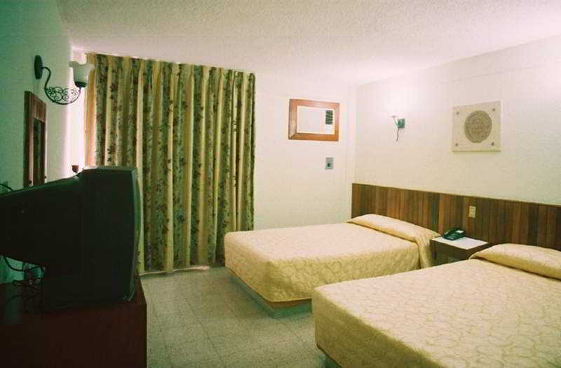 Hotel Batab Cancun Luaran gambar